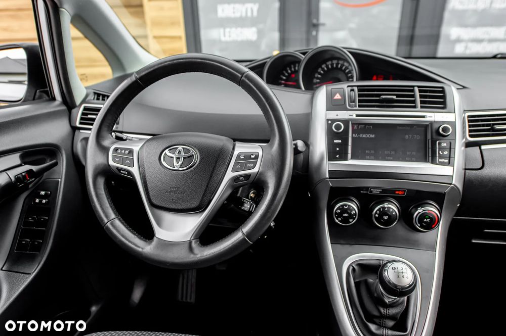 Toyota Verso 1.8 7-Sitzer Comfort - 25