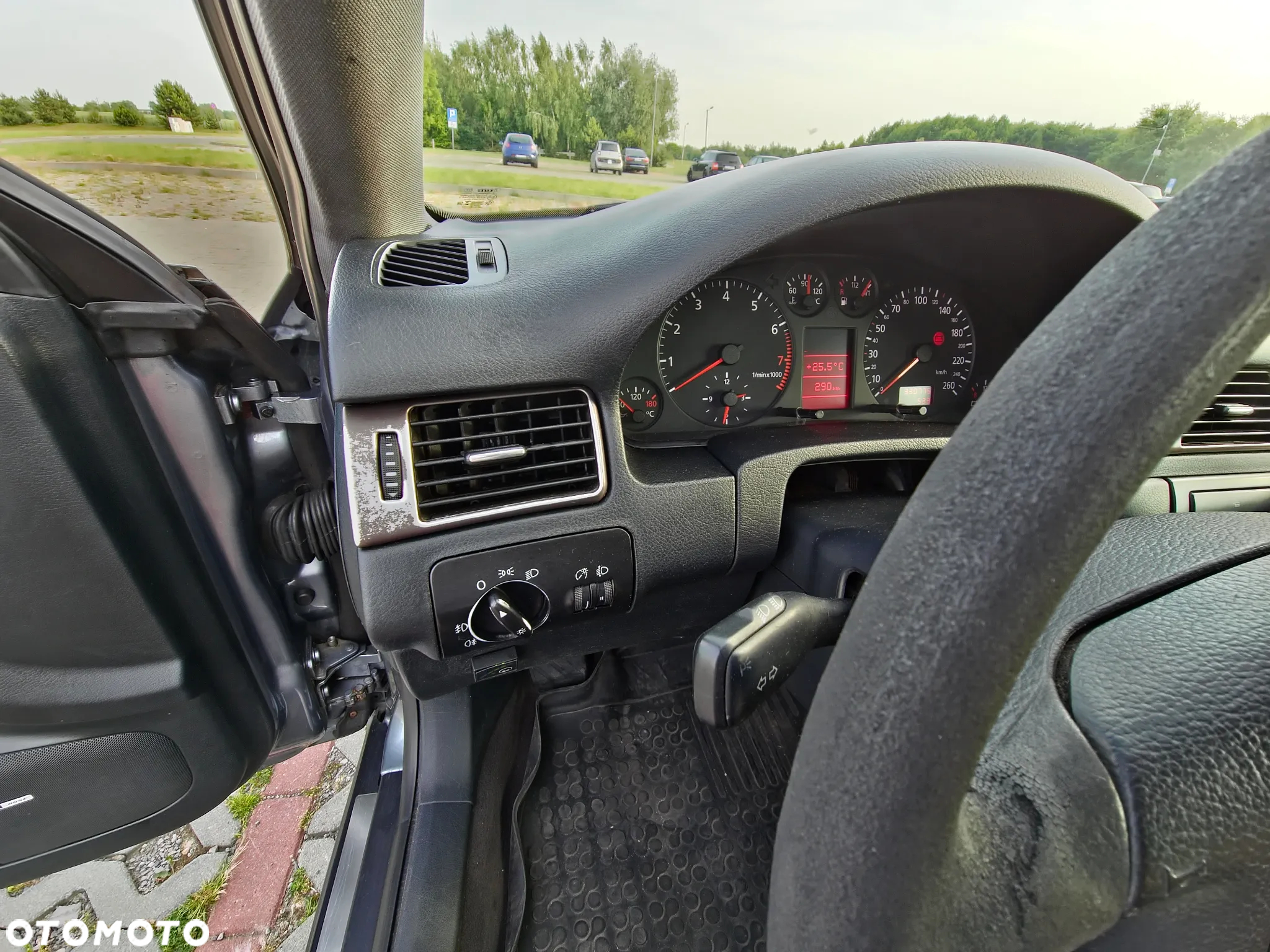 Audi A6 - 24