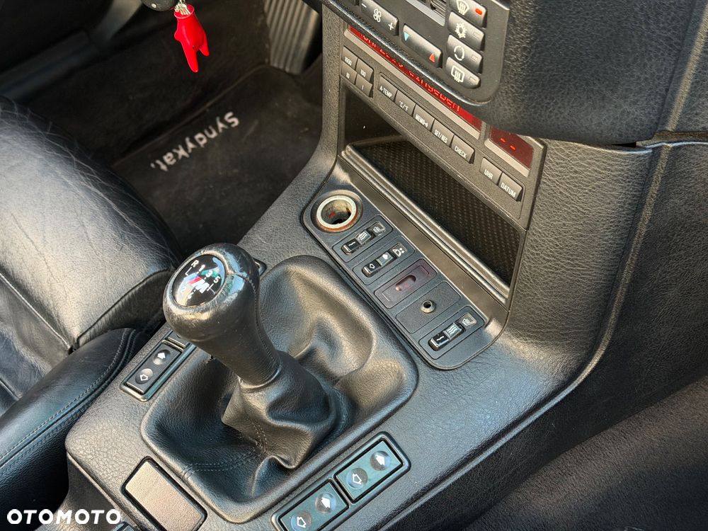 BMW Seria 3 320i - 19