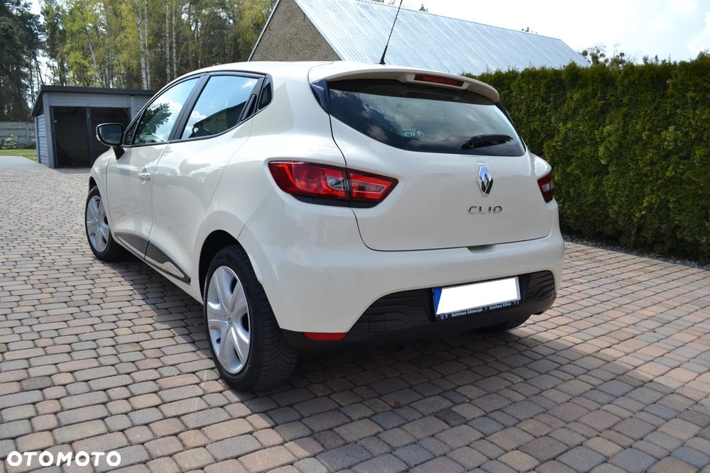 Renault Clio 1.2 16V Alize - 37
