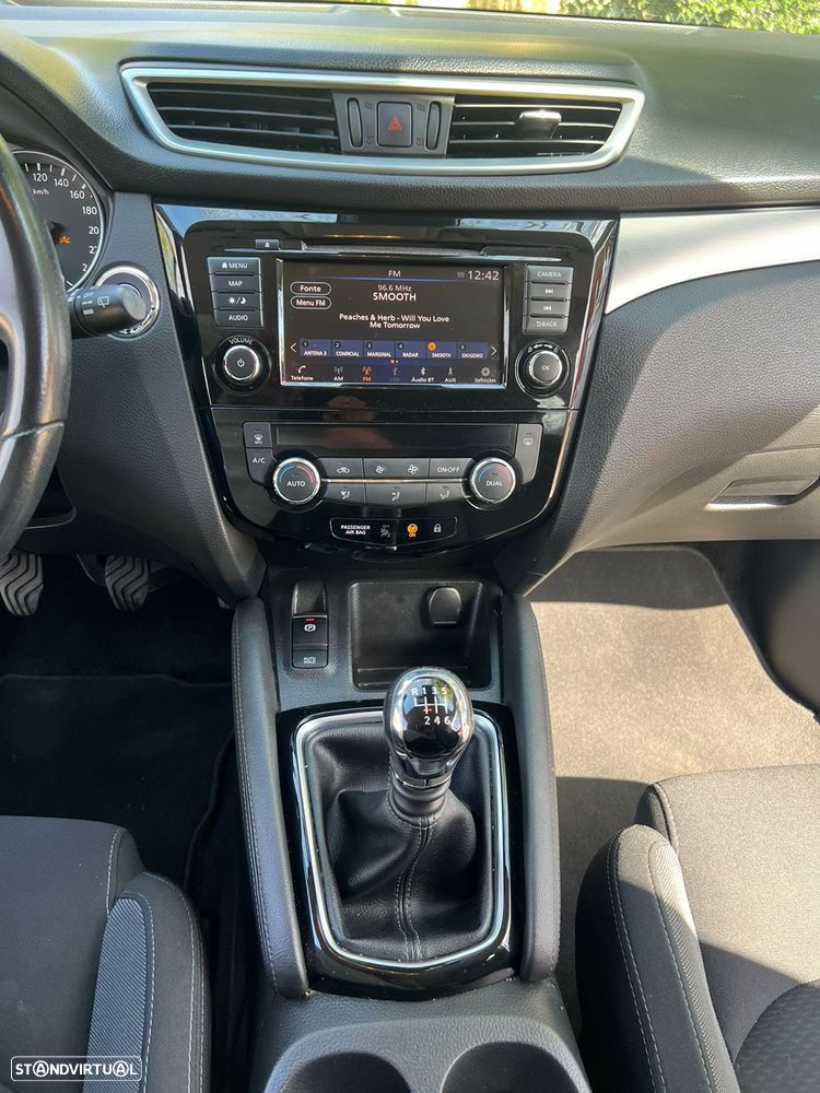 Nissan Qashqai 1.3 DIG-T N-Tec - 2