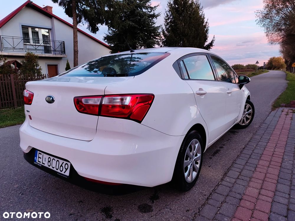 Kia Rio 1.2 M - 6