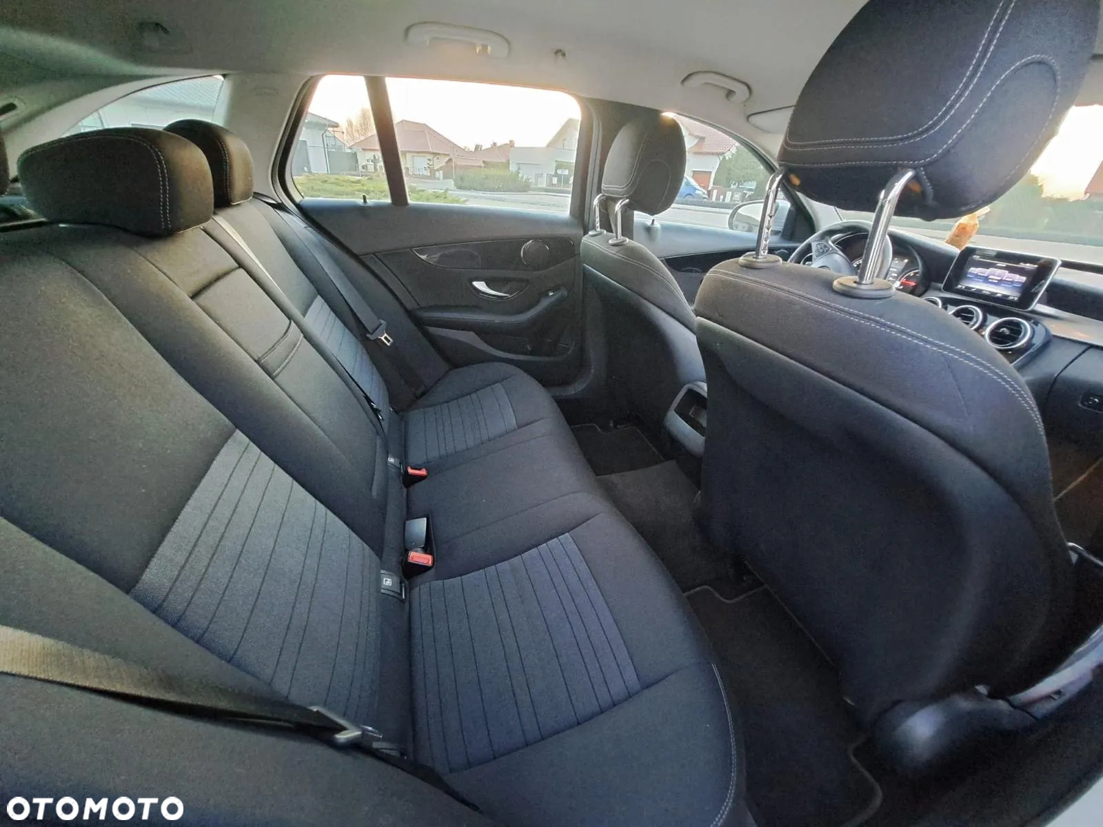 Mercedes-Benz Klasa C 220 d 9G-TRONIC - 16