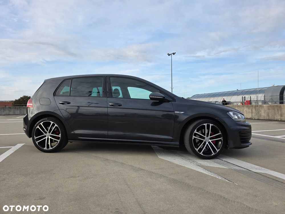 Volkswagen Golf 2.0 TDI BMT GTD - 14
