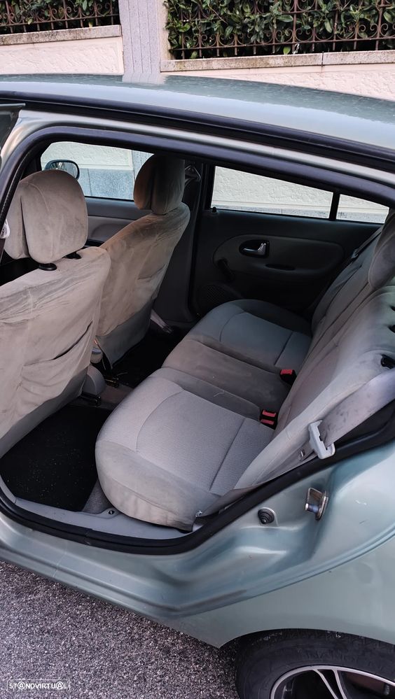 Renault Clio 1.5 dCi Authentique - 6