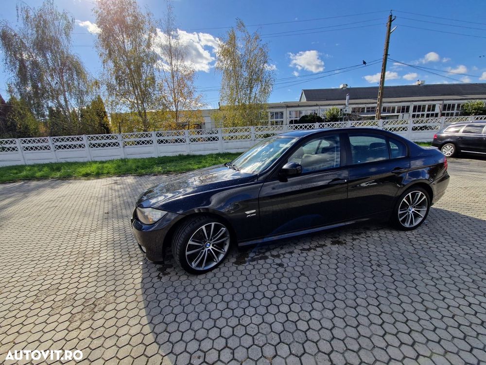 BMW Seria 3 320d xDrive DPF Aut. - 3