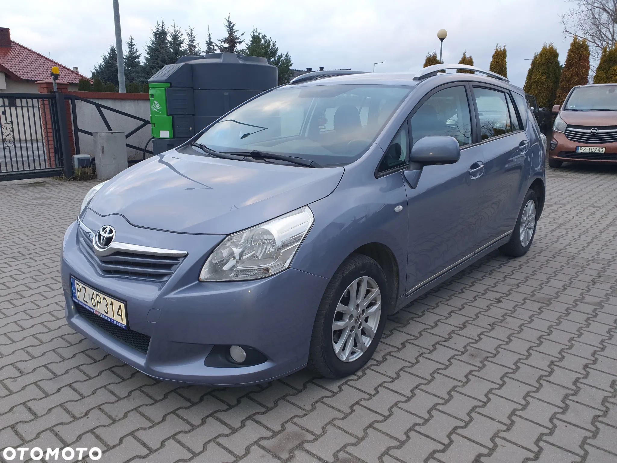 Toyota Verso 2.0 D-4D Luna 7os - 1