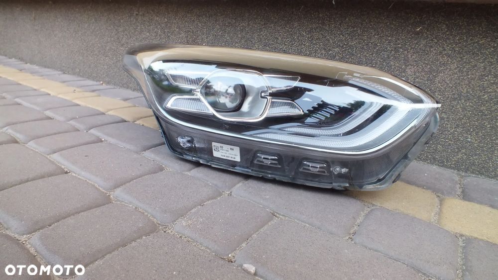 Lampa przednia prawa Kia Ceed III  92102J7100 - 2