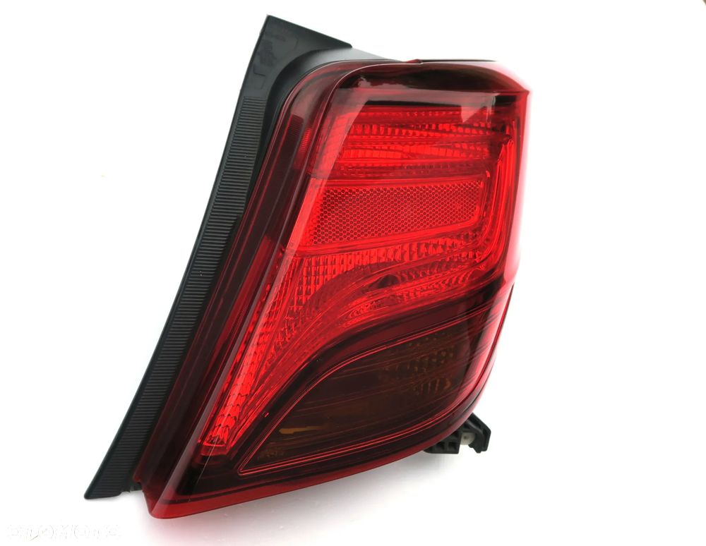 TOYOTA YARIS 3 III Lift 2014 - 2017 Lampa tył PRAWA R ORYGINAŁ OE - 11