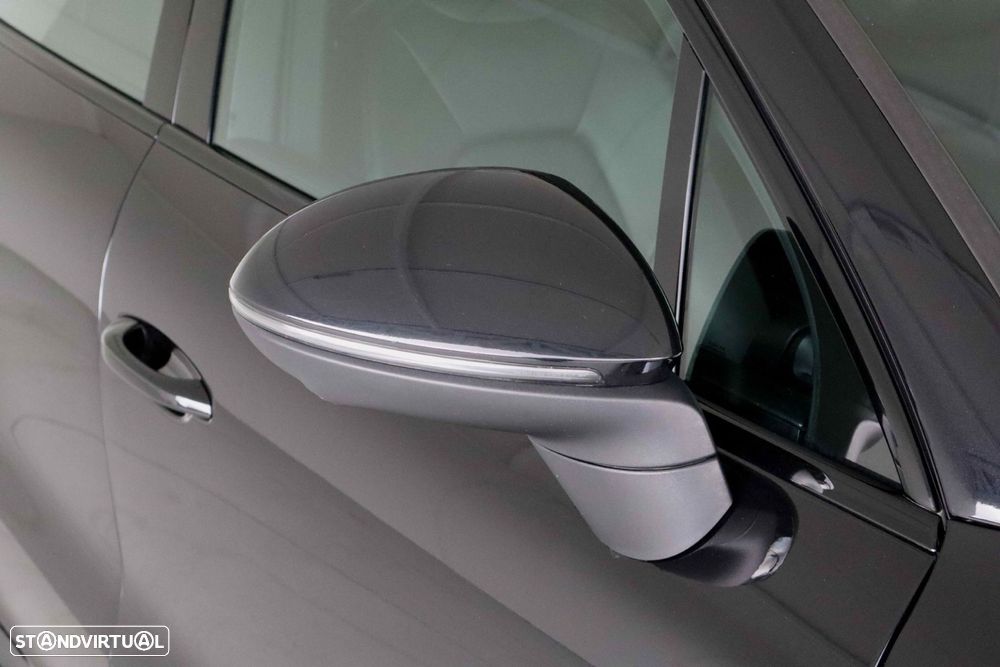 Porsche Cayenne Coupé E-Hybrid - 5