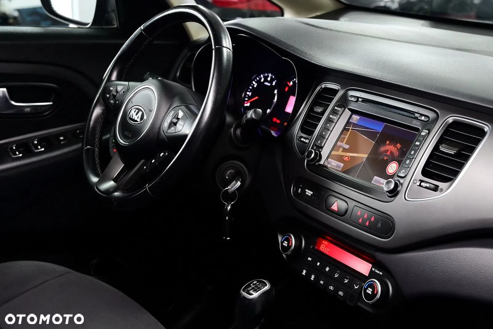 Kia Carens 1.6 GDI Edition 7 - 26