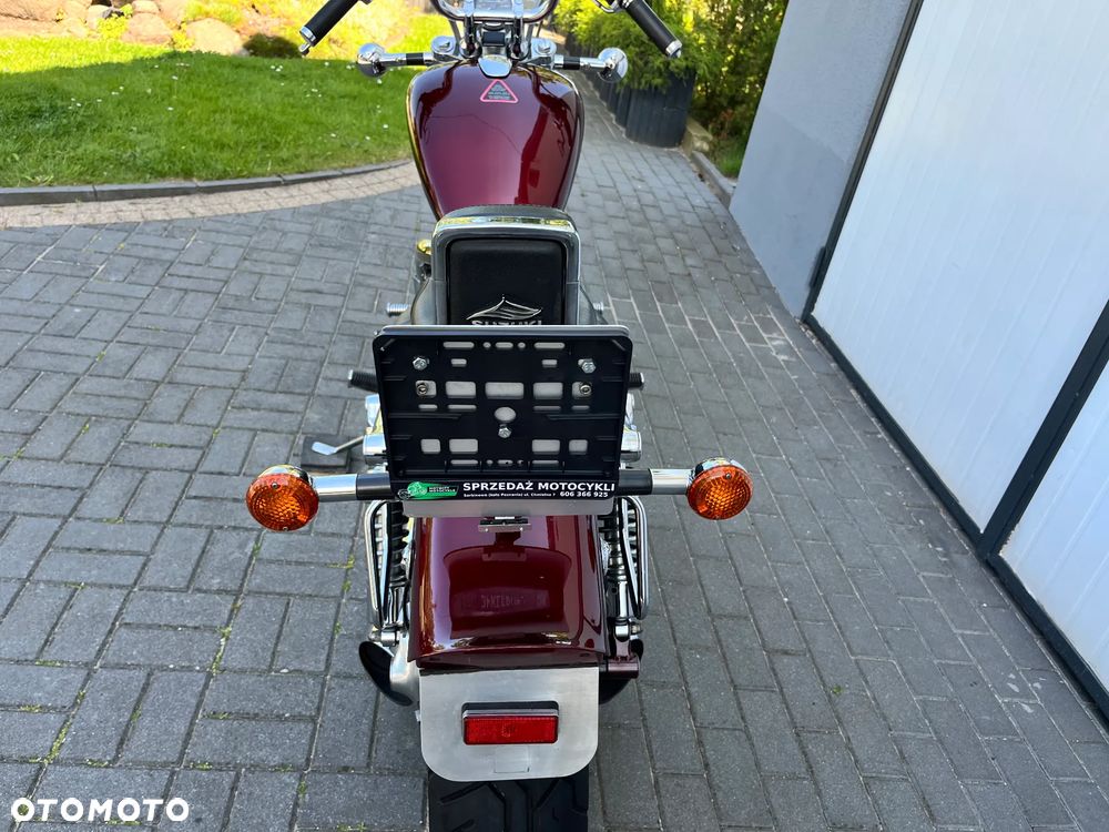 Suzuki Intruder - 14