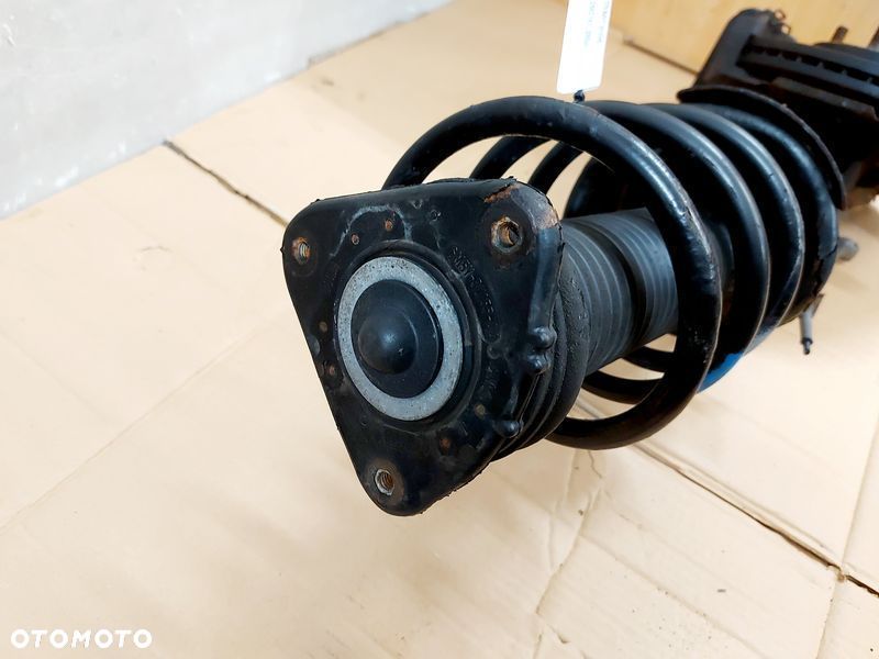volvo c30 s40 ii 2.0 b 16v mcpherson prawy przód zwrotnica amortyzator 2582161 - 6