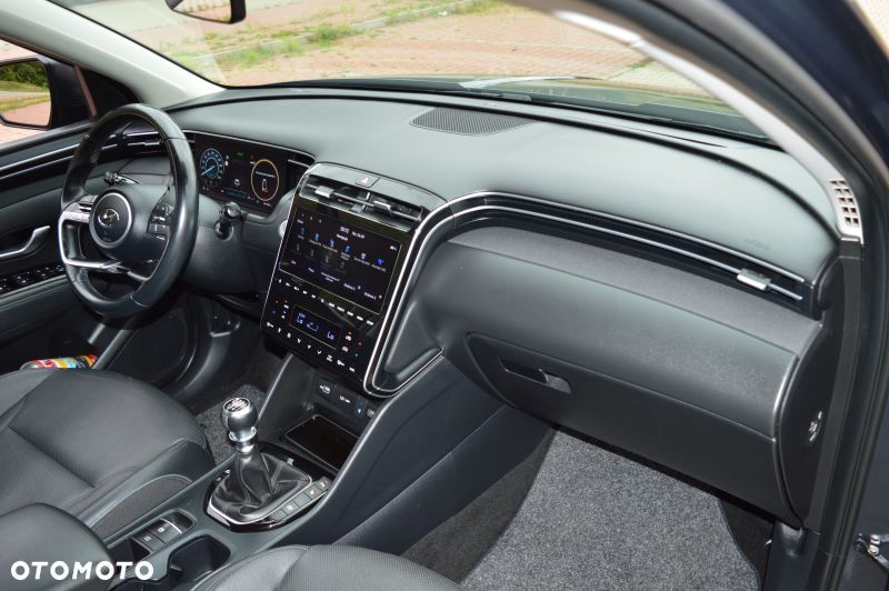 Hyundai Tucson - 38