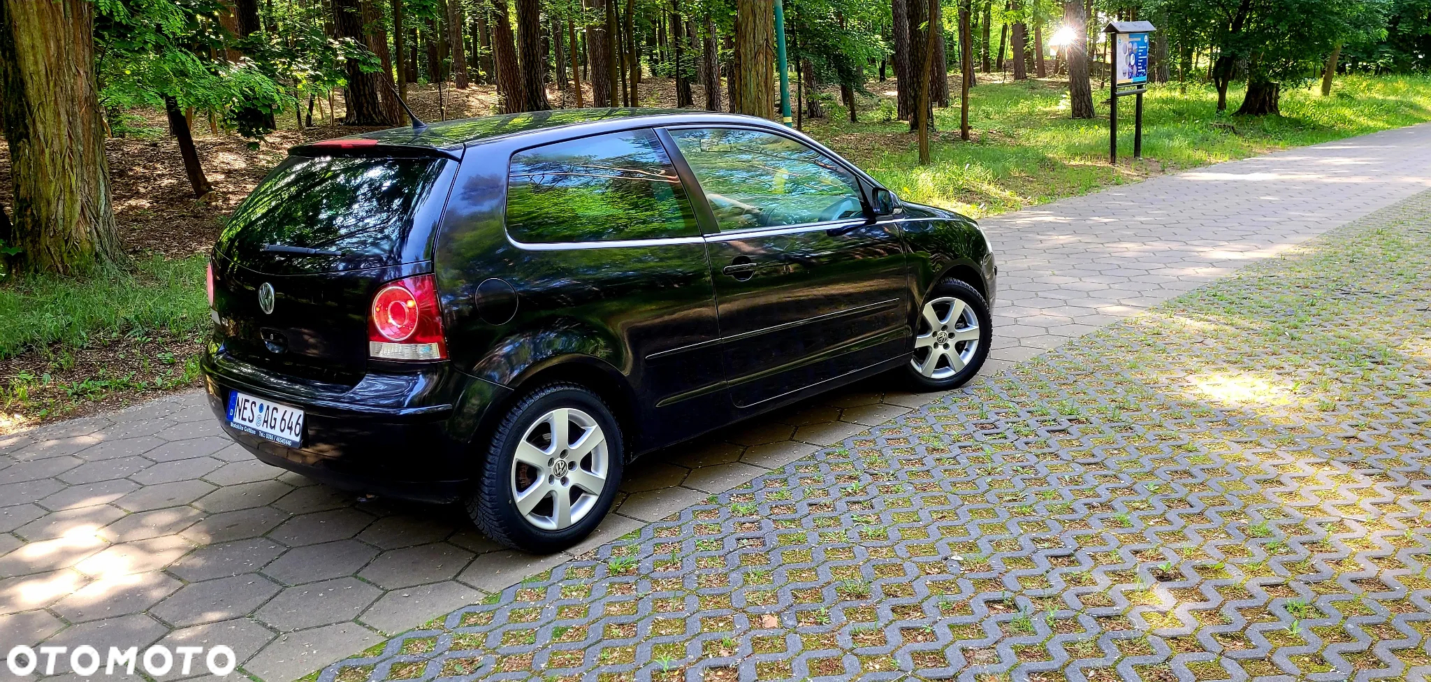 Volkswagen Polo 1.9 TDI Sportline - 2