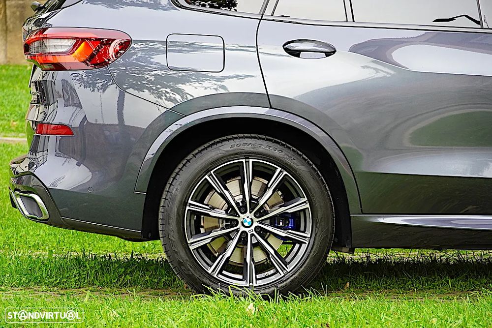 BMW X5 45 e xDrive Pack M - 12