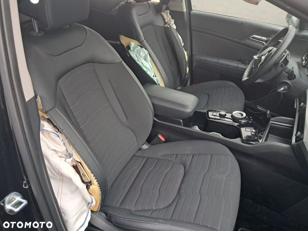 Kia Sportage 1.6 T-GDI 2WD Eco-Dynamics + (48V M-H) DCT Vision - 32