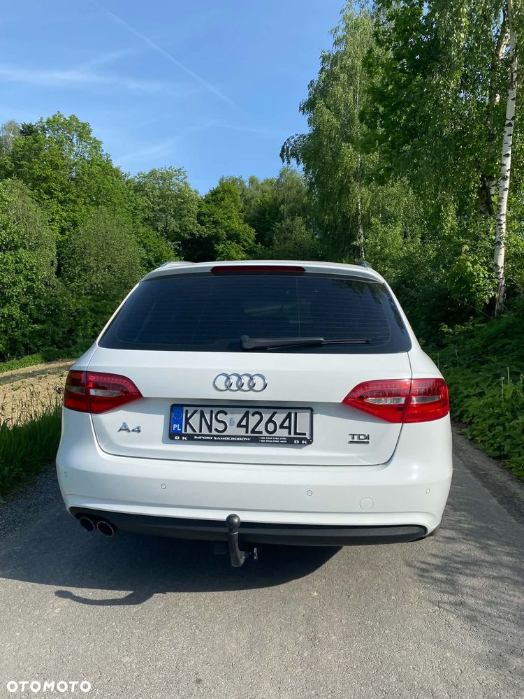 Audi A4 Avant 2.0 TDI DPF quattro S tronic Ambiente - 10
