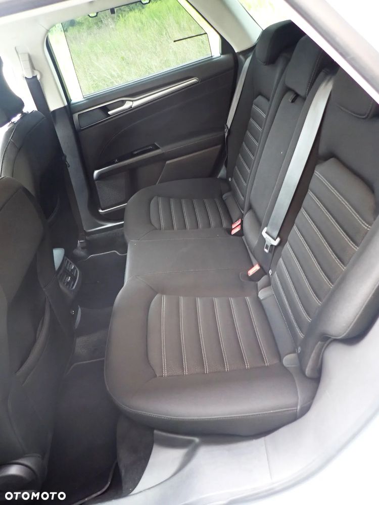 Ford Mondeo 2.0 TDCi Edition PowerShift - 18