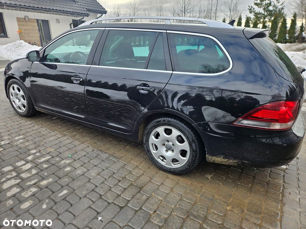 Volkswagen Golf 2.0 TDI Highline DSG - 4
