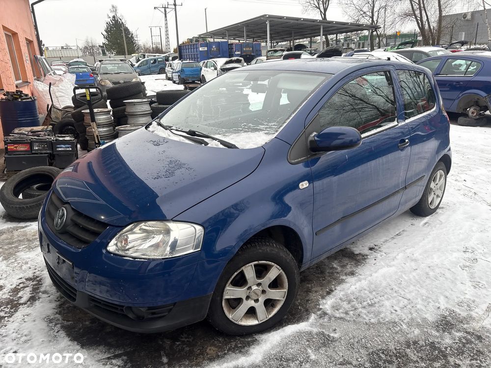 MASKA VOLKSWAGEN FOX 2005R KOD LAKIERU LL5M - 2