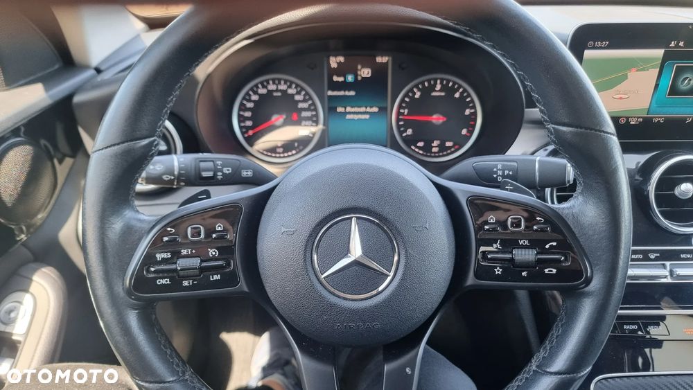 Mercedes-Benz Klasa C 220 d 9G-TRONIC - 24