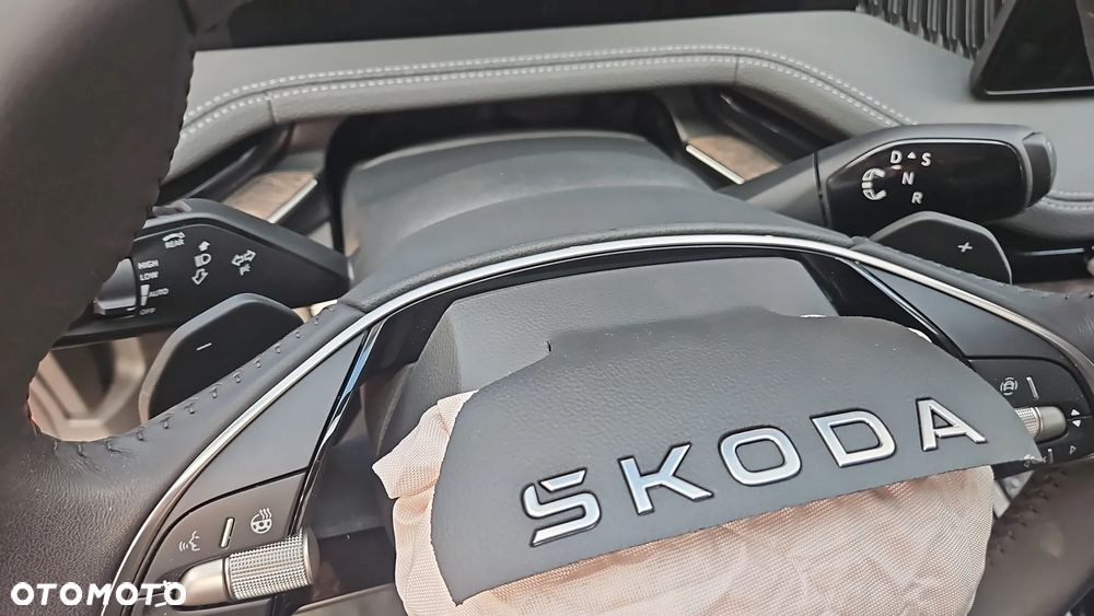 Skoda Superb 2.0 TSI 4x4 L&K DSG - 14