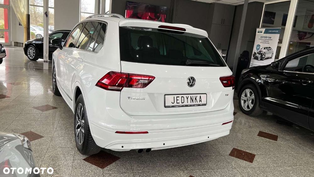 Volkswagen Tiguan - 22