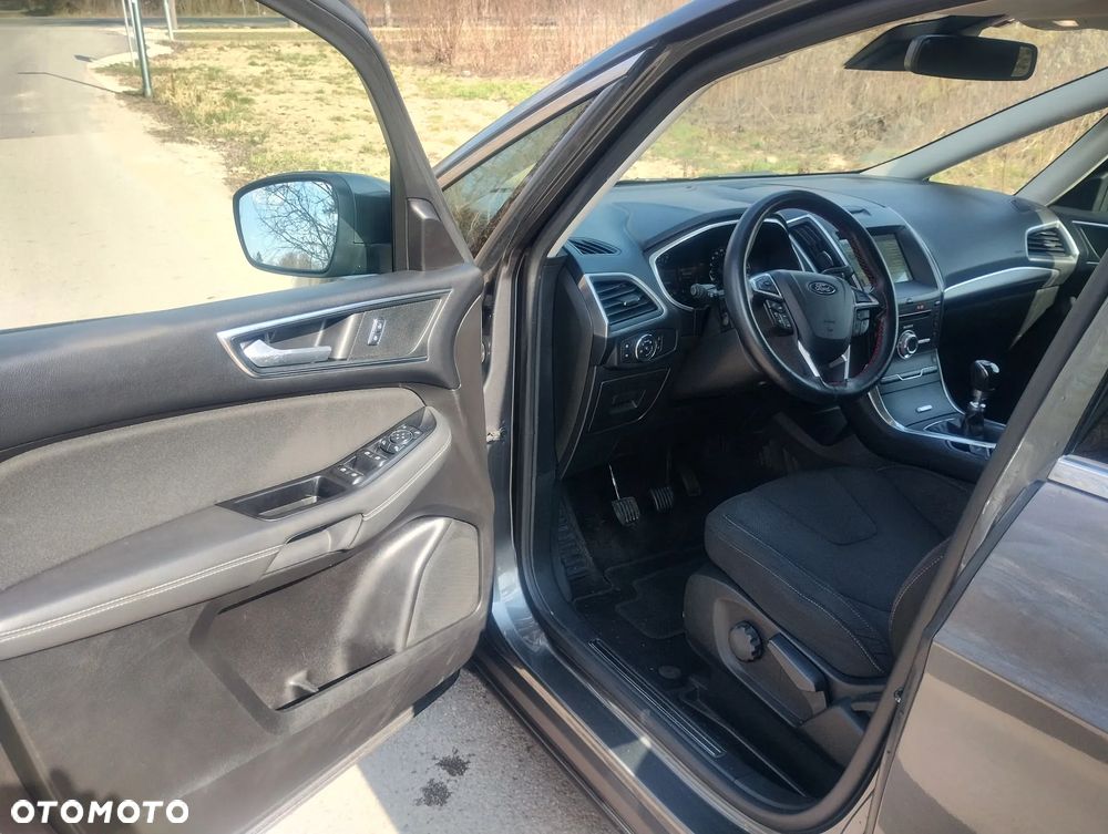 Ford S-Max 2.0 TDCi Titanium - 9