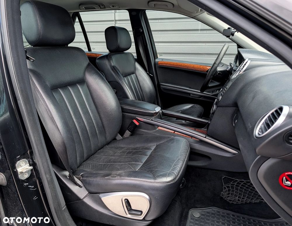Mercedes-Benz ML - 17