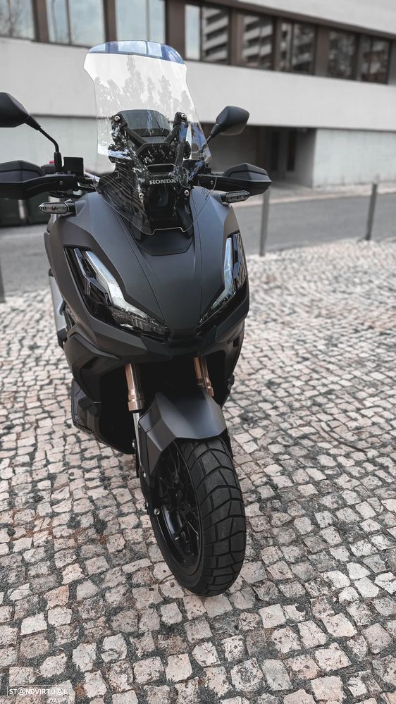 Honda ADV 350A - 6