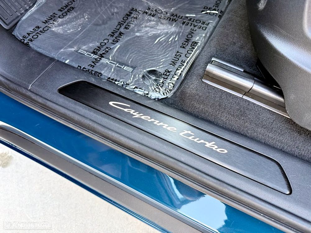 Porsche Cayenne Turbo E-Hybrid - 23