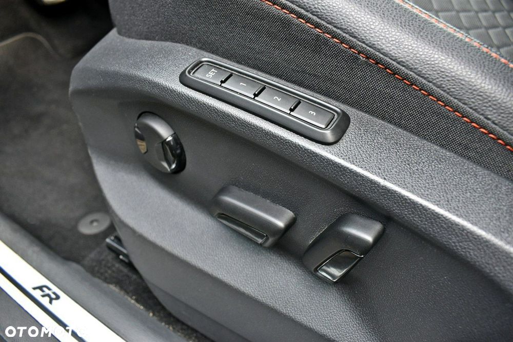 Seat Tarraco 2.0 TSI 4Drive DSG OPF FR - 11