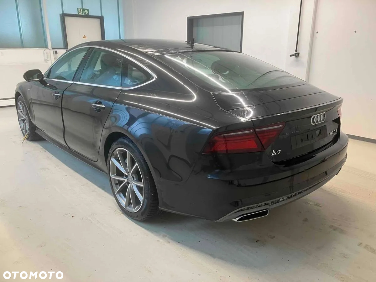 Audi A7 4G S-line Sportback kompletny tył klapa lampy zderzak pas LY9T 38km - 3