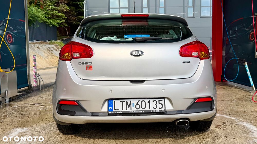 Kia Ceed 1.4 CRDi S - 4