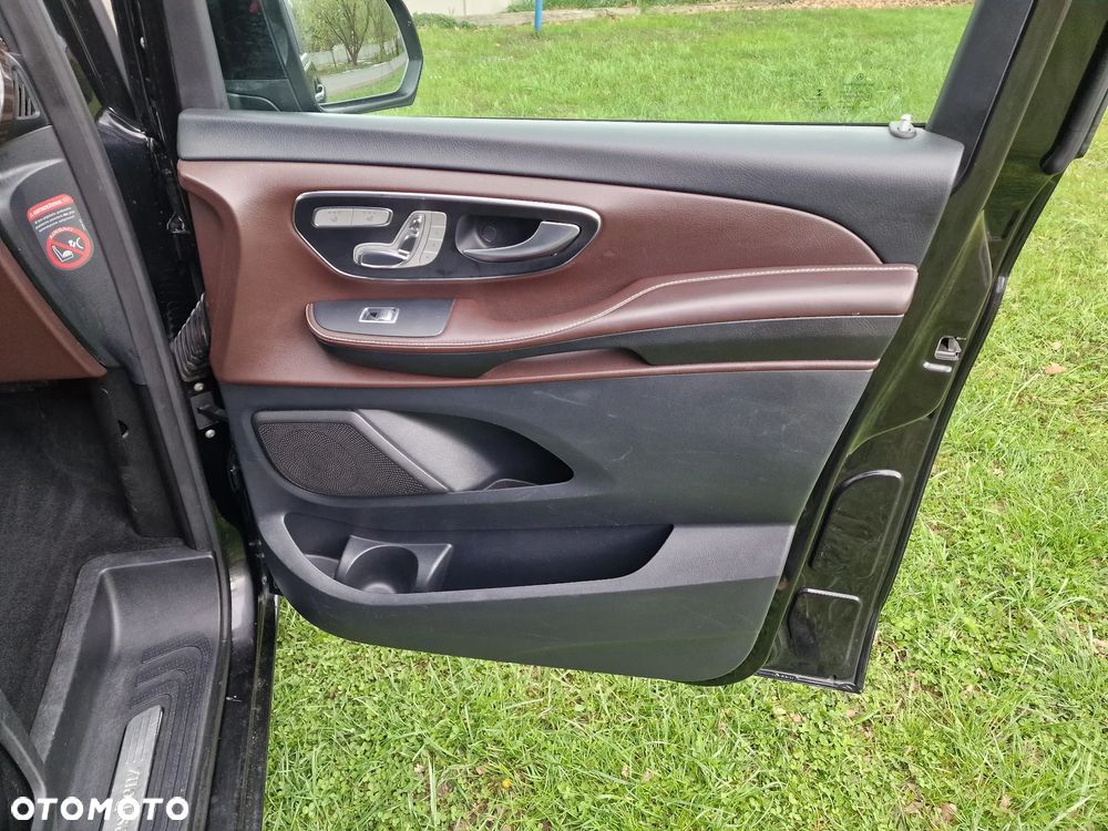 Mercedes-Benz Klasa V 250 BlueTEC Edition 1 7G-Tronic (d³ugi) - 18