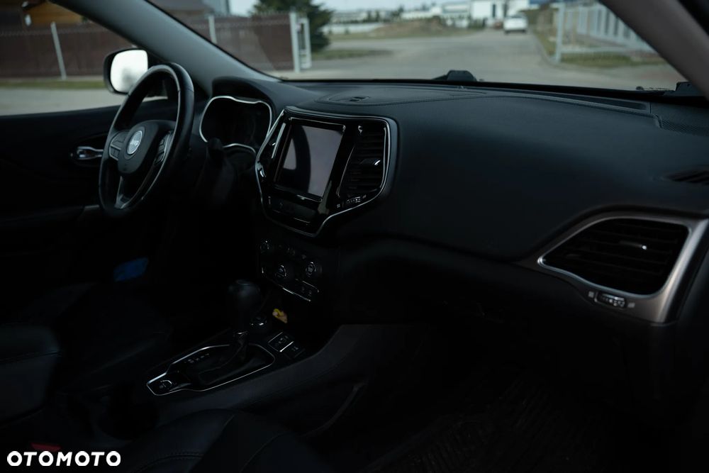 Jeep Cherokee 3.2 V6 Pentastar Active Drive I Automatik Limited - 21