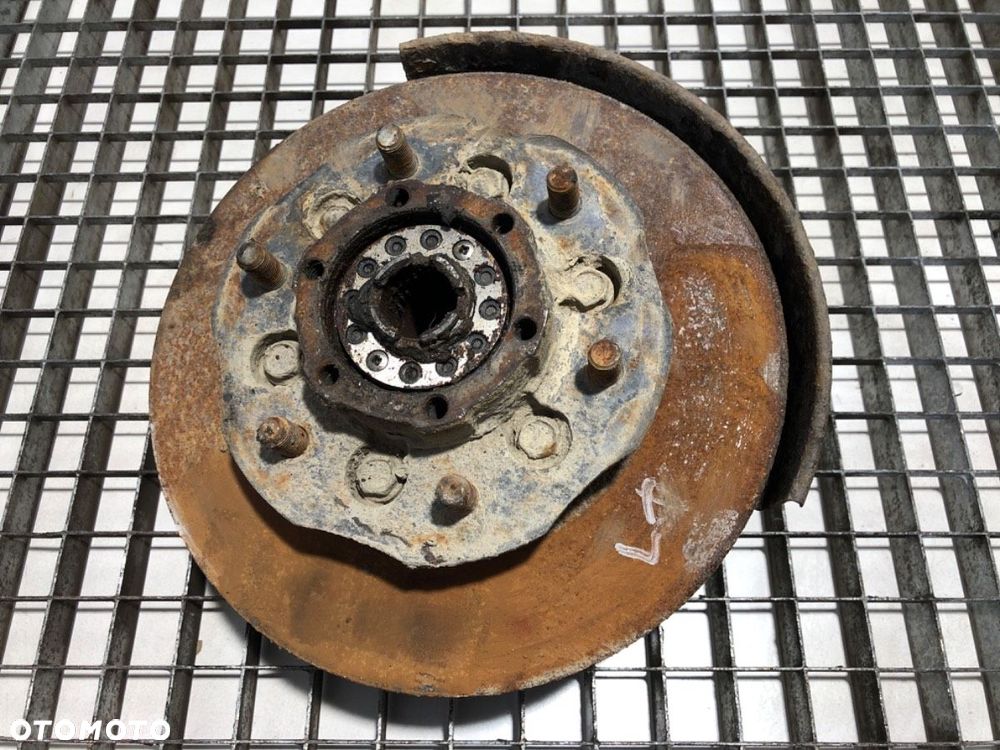 ZWROTNICA LEWY PRZÓD - 299.00 PLN - NISSAN TERRANO II (R20) 1992 - 2007 2.4 i 12V 4WD 91 kW [124 - 3