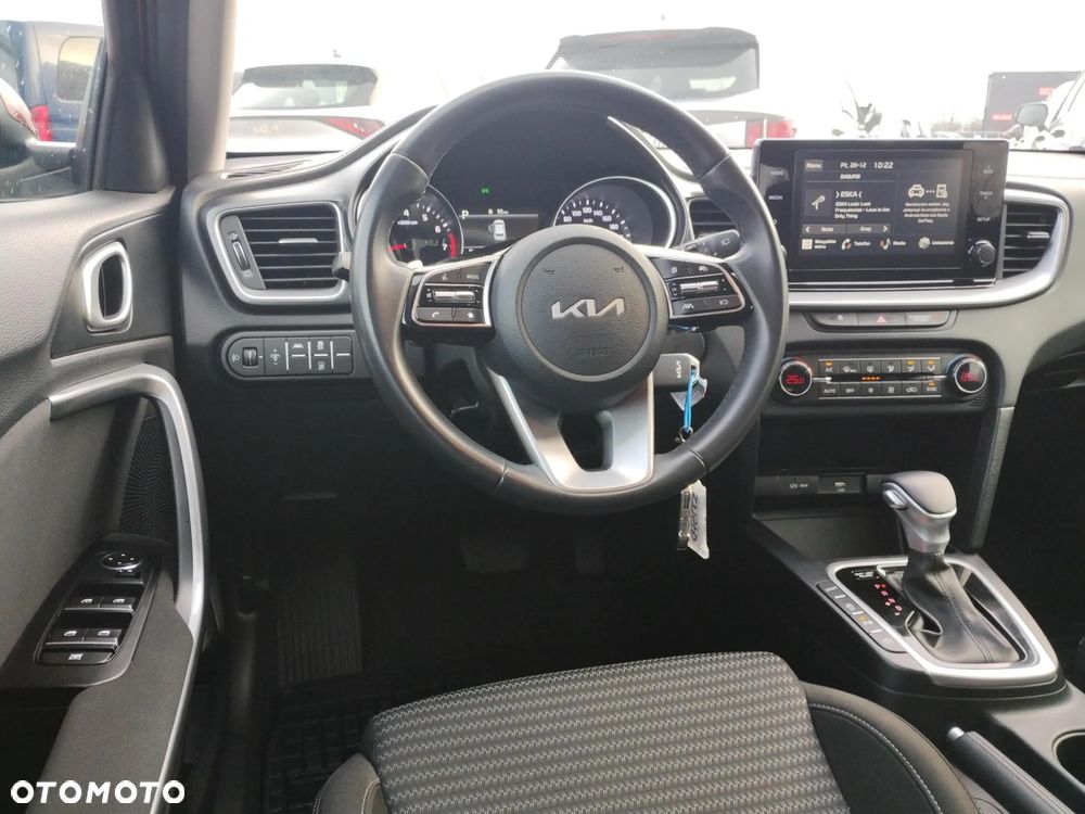 Kia Ceed 1.5 T-GDI M DCT - 26