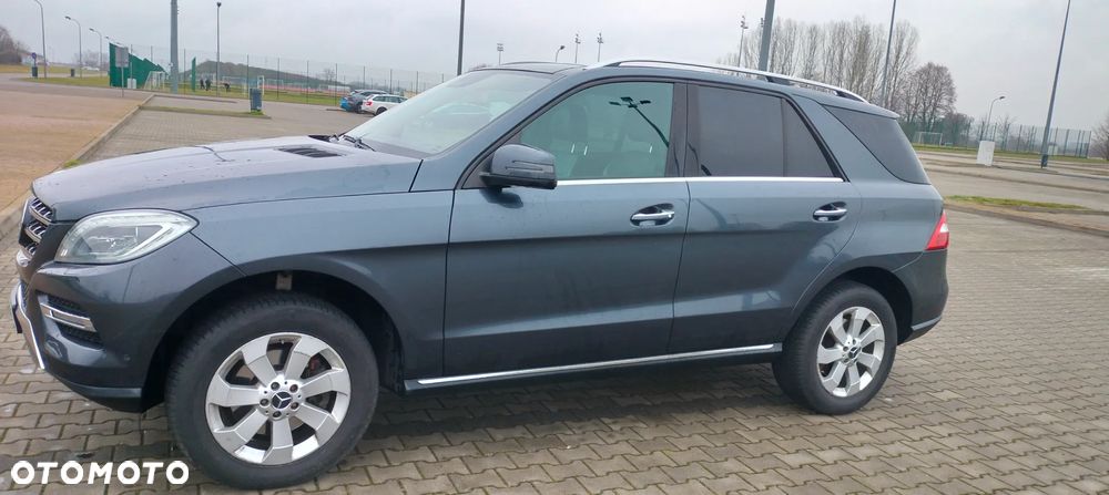 Mercedes-Benz ML 350 BlueTEC 4-Matic - 5