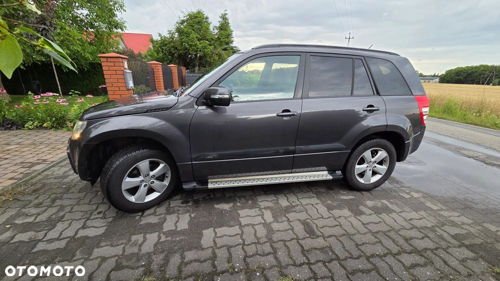 Suzuki Grand Vitara - 3