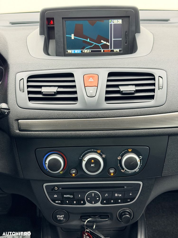 Renault Megane ENERGY dCi 110 EXPERIENCE - 21