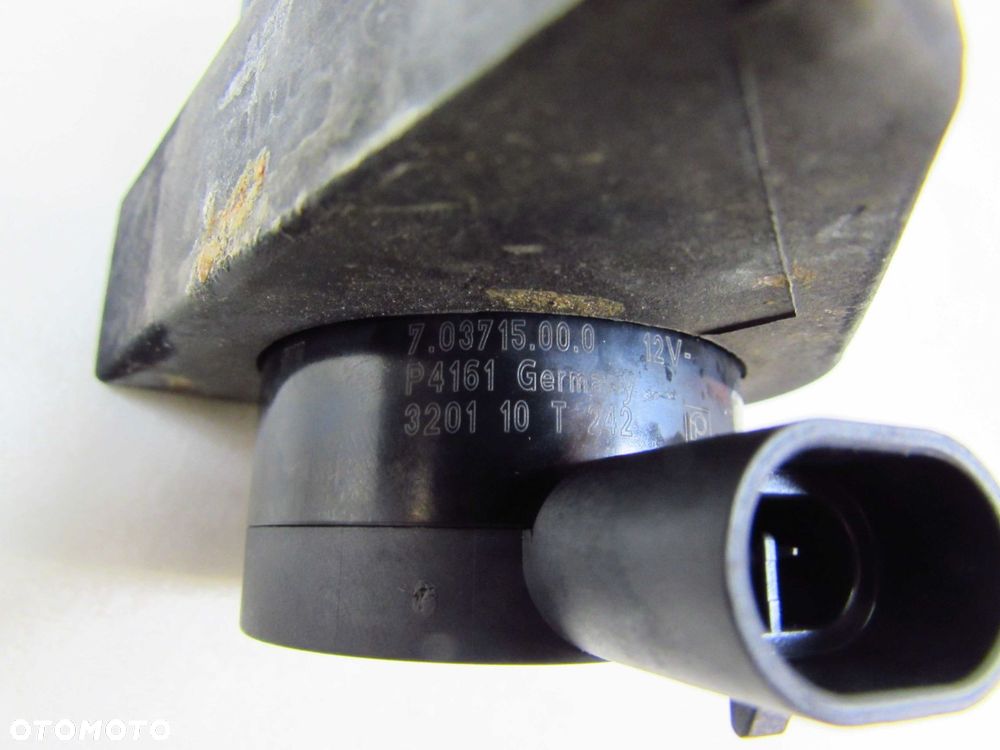 VOLVO C30 S40 V50 S60 II V60 XC 1.6 D2 2.0 10- POMPA PLYNU DODATKOWA OBIEGU 703715000 - 7
