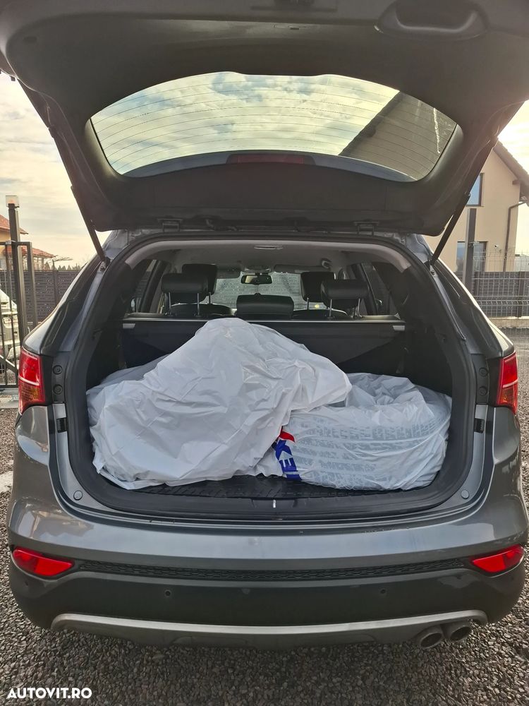 Hyundai Santa Fe 2.0 CRDI 2WD Premium - 31