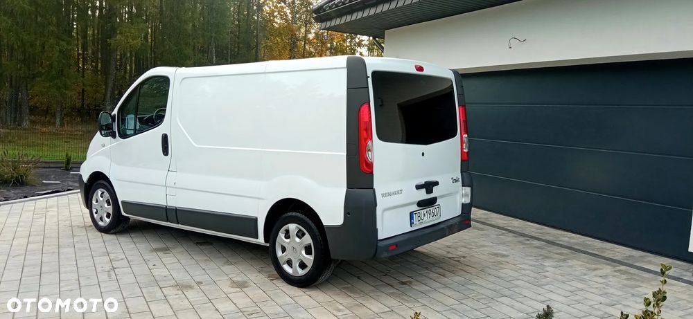 Renault Trafic - 13