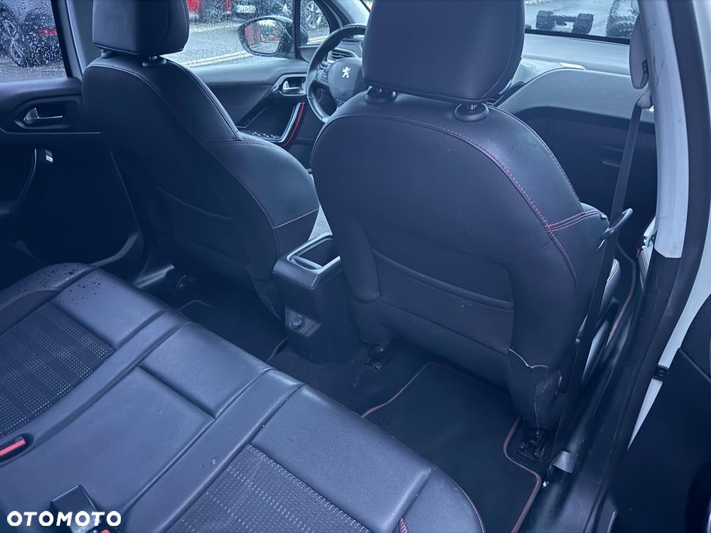 Peugeot 2008 PureTech 110 Stop&Start EAT6 GT-Line Edition - 12