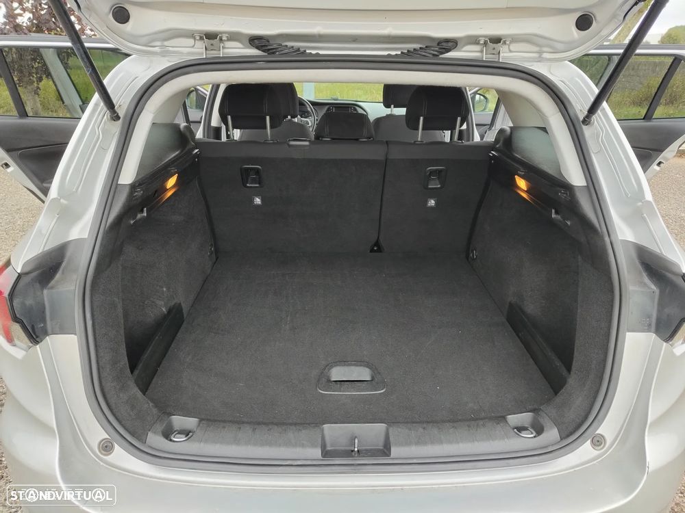 Fiat Tipo Station Wagon 1.3 M-Jet Street - 11