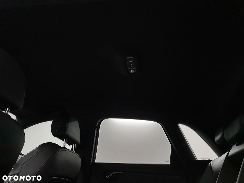 Audi Q3 40 TDI Quattro S Line S tronic - 28