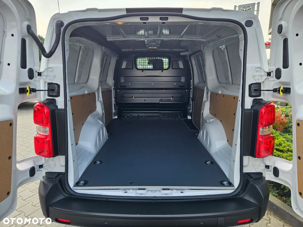 Toyota PROACE - 8