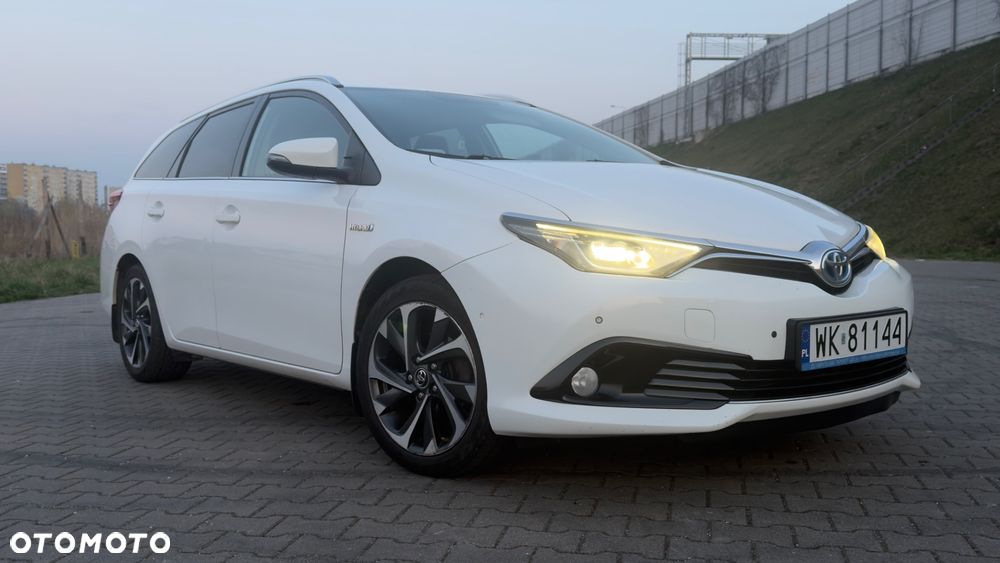 Toyota Auris Hybrid 135 Comfort - 6